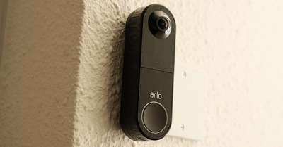 Geek Review: Arlo Essential Video Doorbell Wire-Free